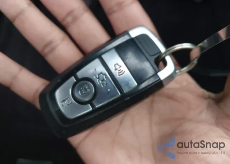 2019 Ford Fusion Se z USA, uszkodzony, nr VIN 3FA6P0HD7KR162374